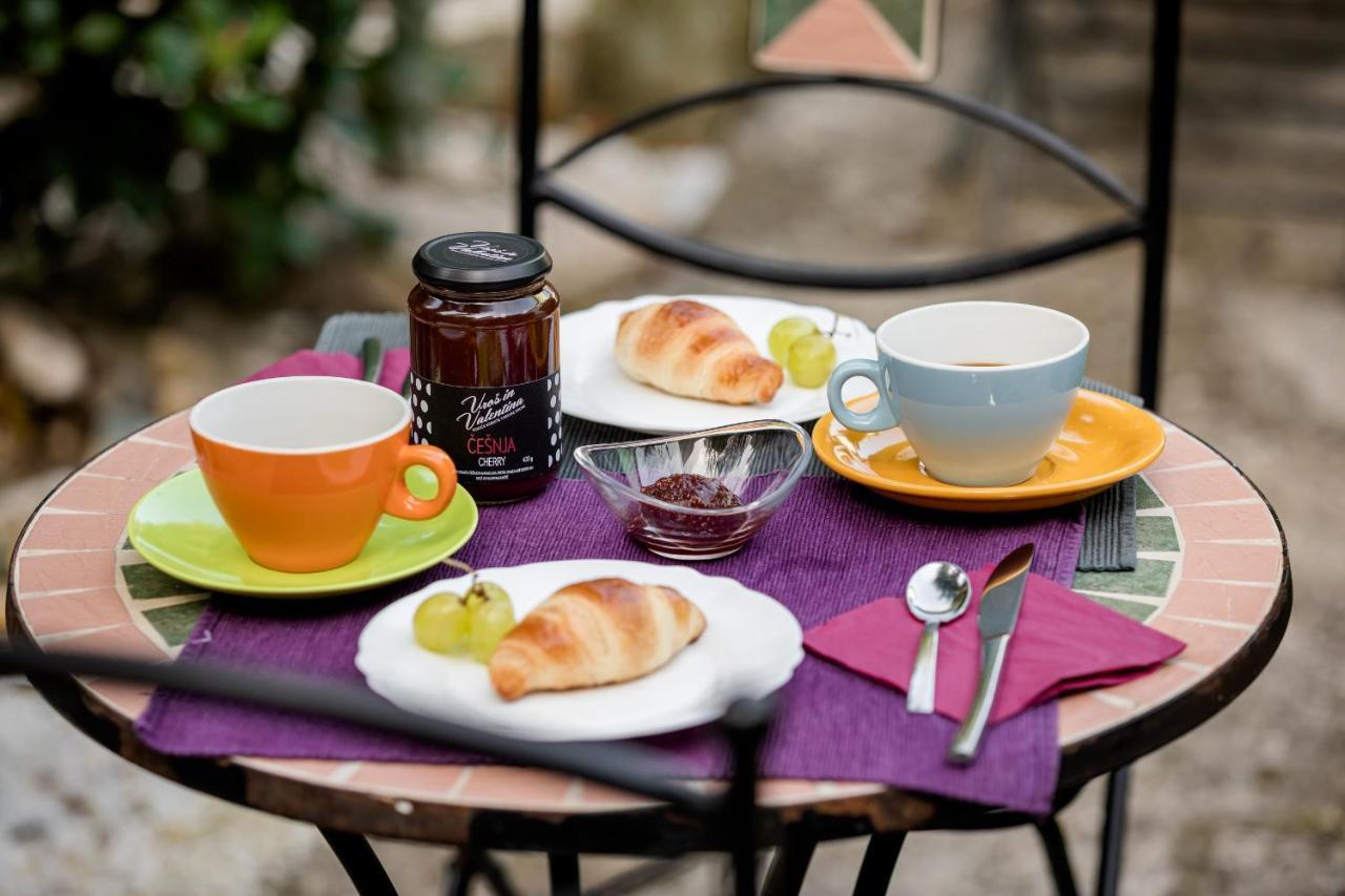 Miracolo Di Mare Retro Acomodação com café da manhã Piran Exterior foto